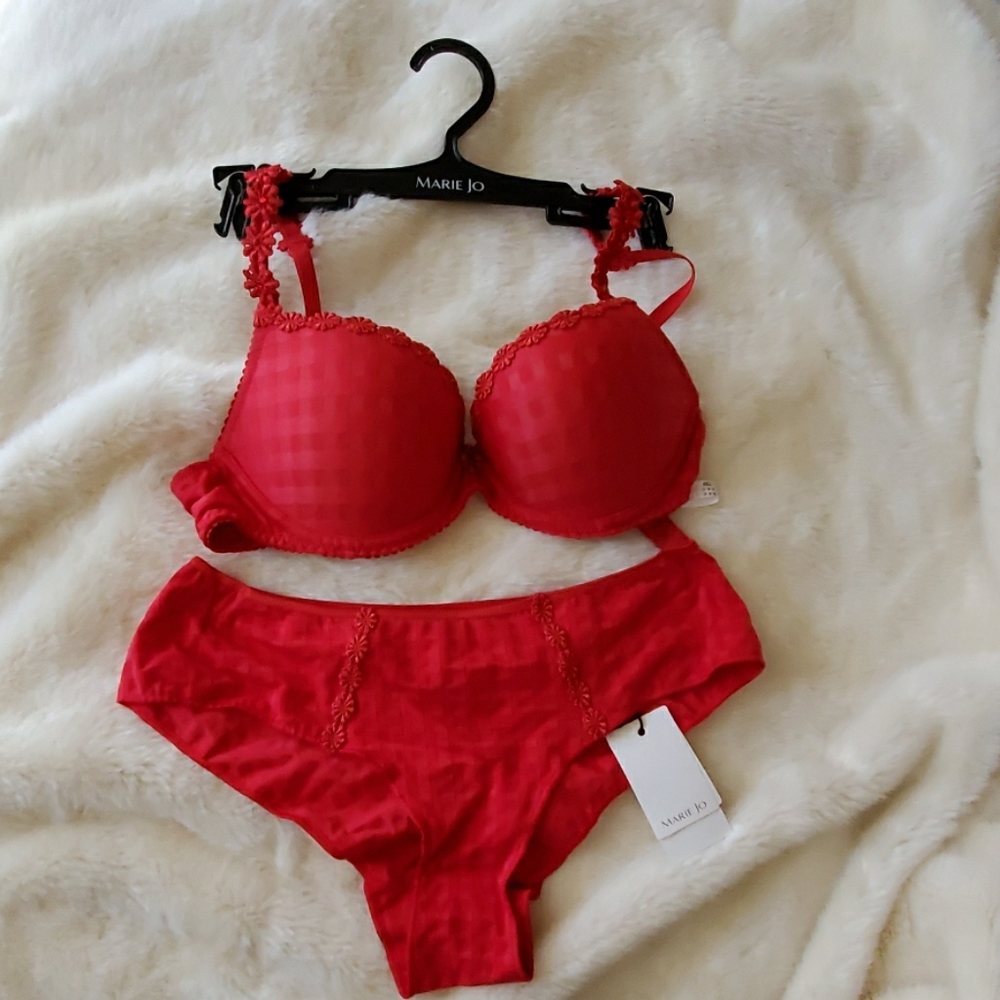 NEW Marie Jo lingerie set